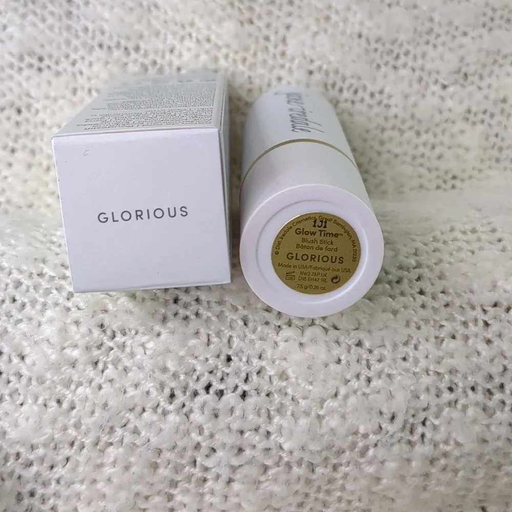 jane iredale Glow Time Blush Stick in GLORIOUS, 7.5g/0.26oz - Picture 7 of 14